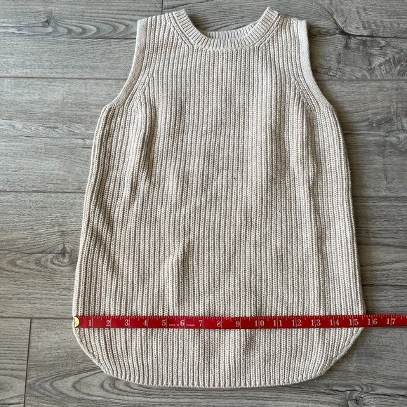 LOFT Cream Sleeveless Sweater - Picture 6 of 8